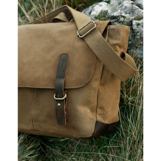 Quadra Heritage Waxed Canvas Messenger